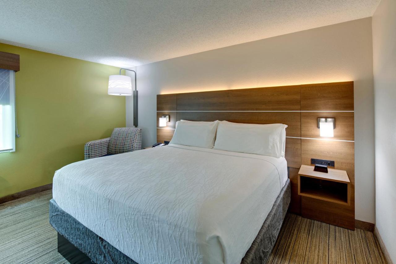 Holiday Inn Express Nashville W-I40 By Ihg Bagian luar foto